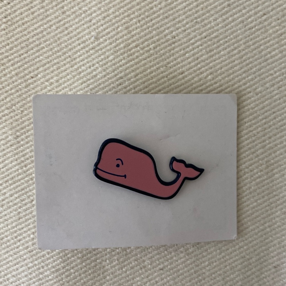 Vineyard Vines Blazer Pin
